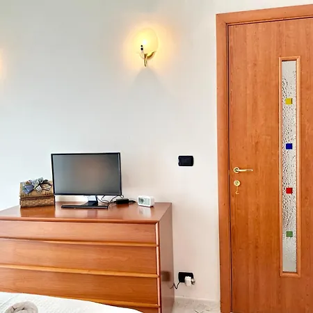 Апартаменты Hostdomus - Pietra Blu