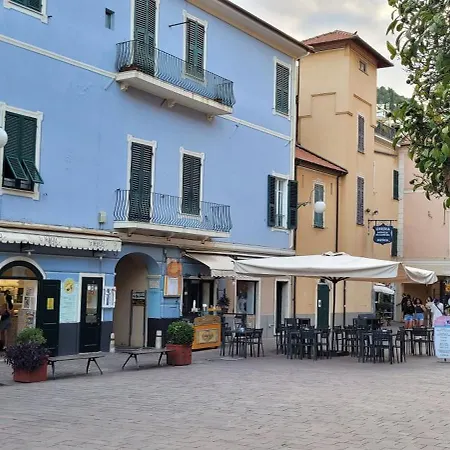 Hostdomus - Pietra Blu Апартаменты Пьетра-Лигуре