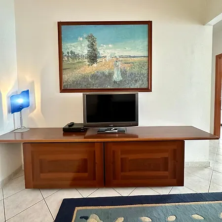 Hostdomus - Pietra Blu Appartamento
